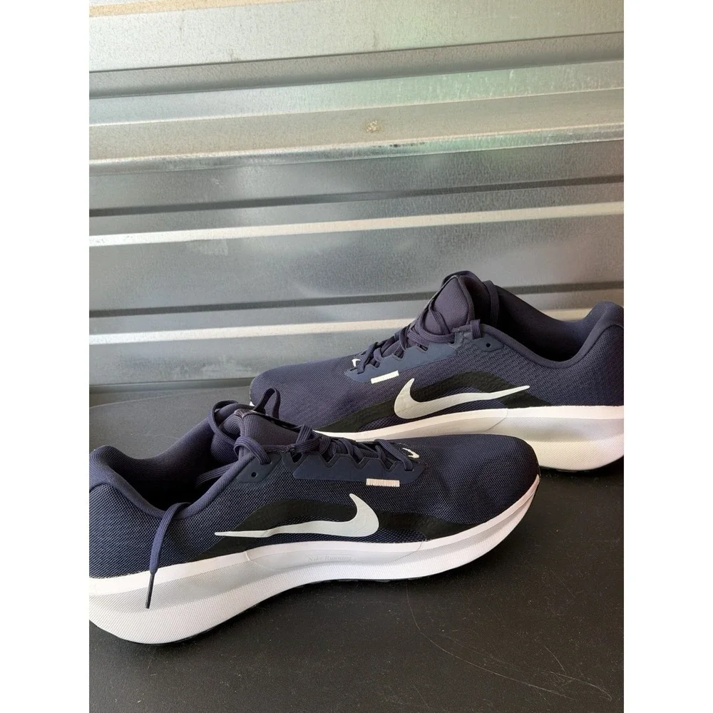 Nike Downshifter 13 Men's SIZE‎ 11.5 NEW Road Running Shoes Sneakers Navy Blue